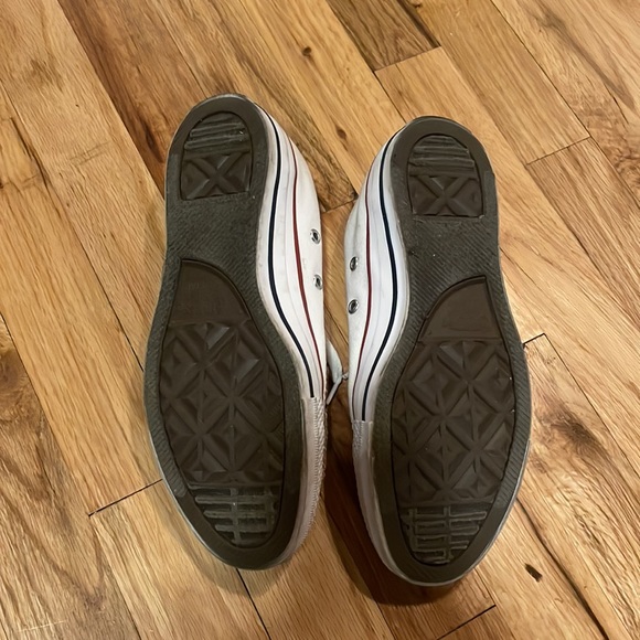 White Chuck Taylor All Star Classic Converse - Picture 4 of 6